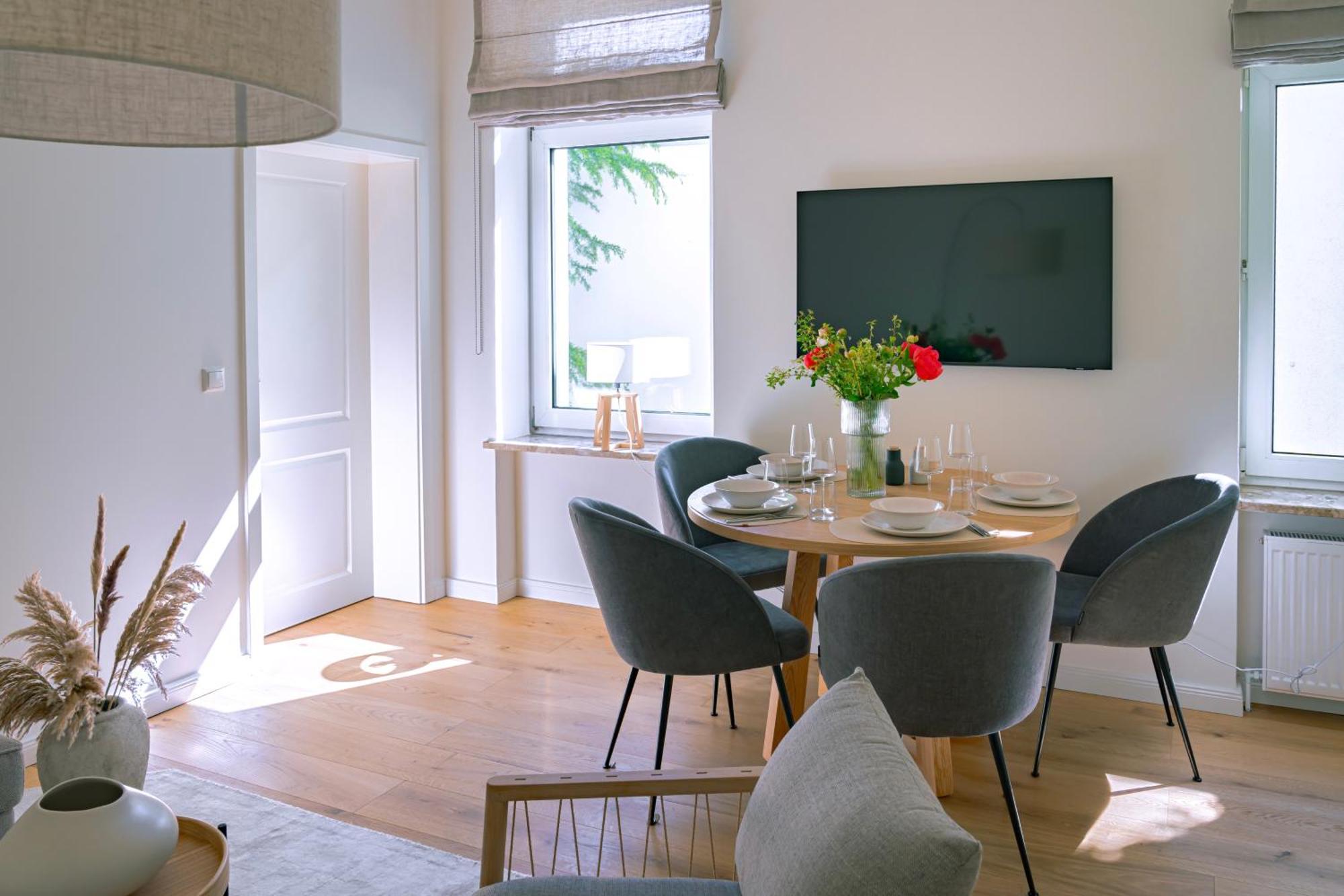 Kapitaenshaus Friedrich Franz - Premium Apartments 200 Meter Vom Strand Und Alten Strom 로스토크 객실 사진