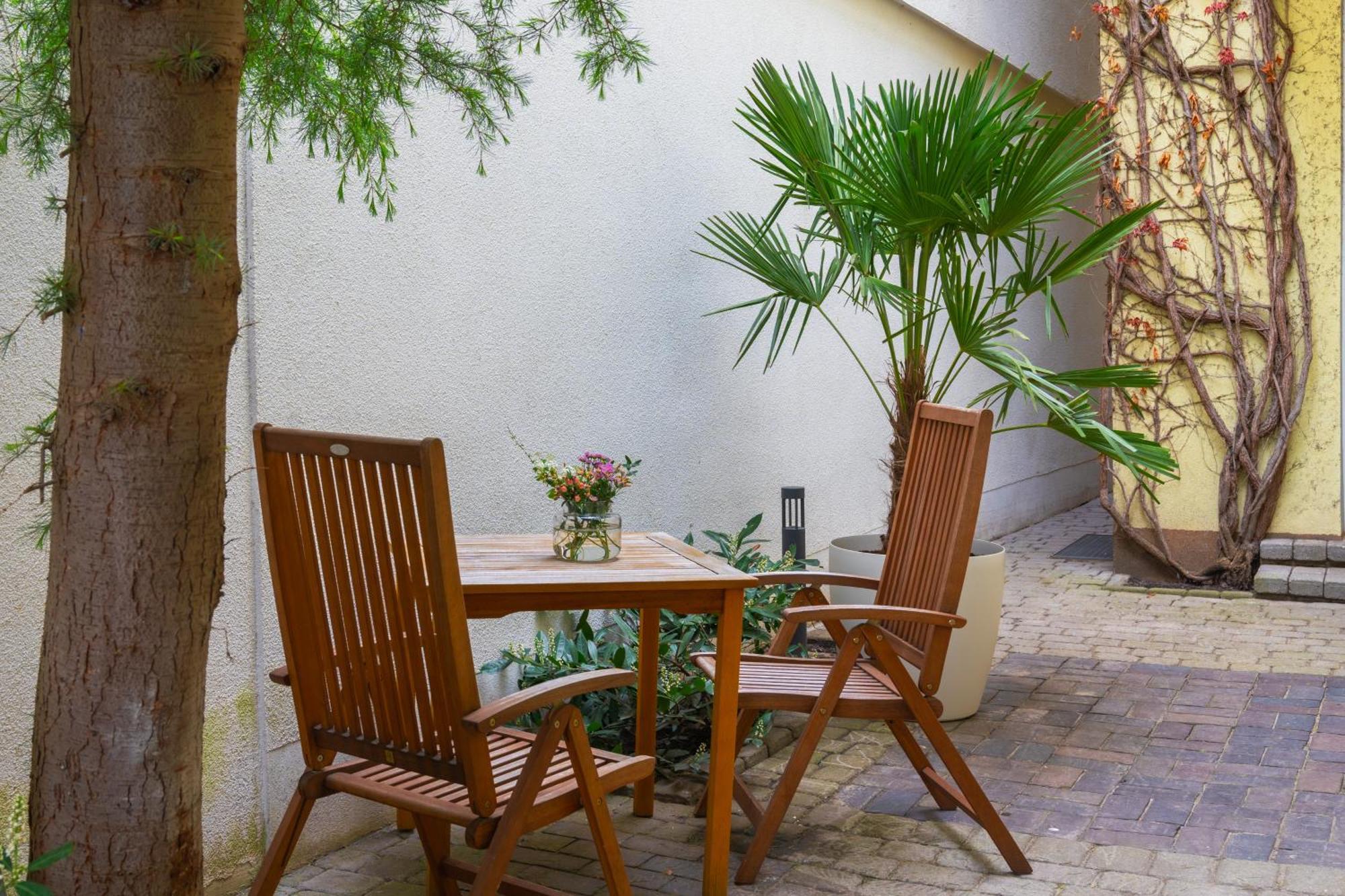 Kapitaenshaus Friedrich Franz - Premium Apartments 200 Meter Vom Strand Und Alten Strom 로스토크 객실 사진